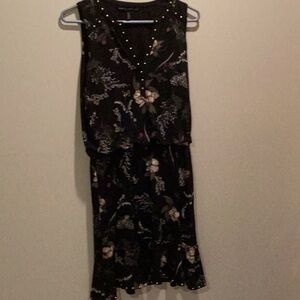 White House Black Market black floral dress in size xs
